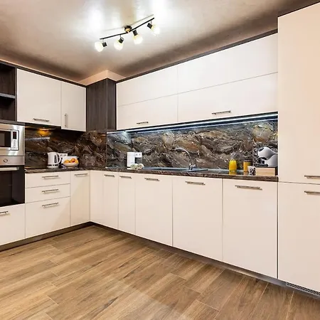 アパート Warm And Spacious 1br - Brownie