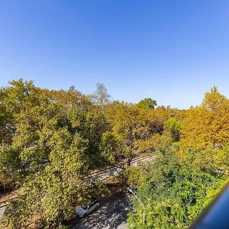 Warm And Spacious 1br - Brownie アパート