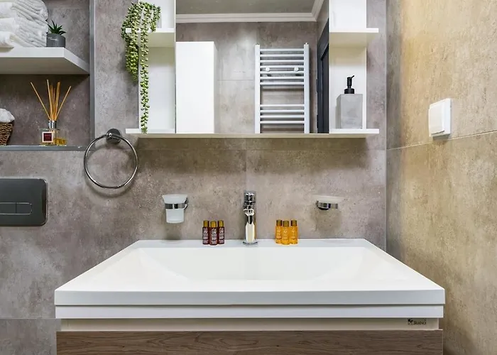 アパート Warm And Spacious 1br - Brownie プロヴディフ